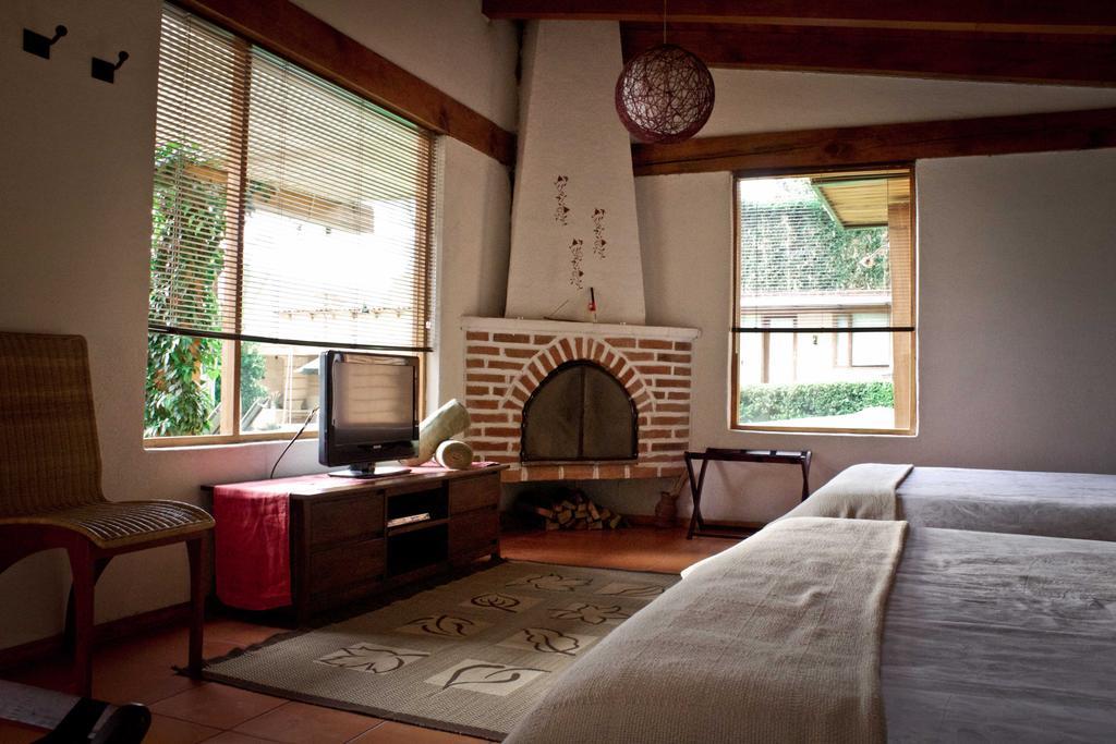 La Joya Del Viento Bed & Breakfast Valle de Bravo Oda fotoğraf